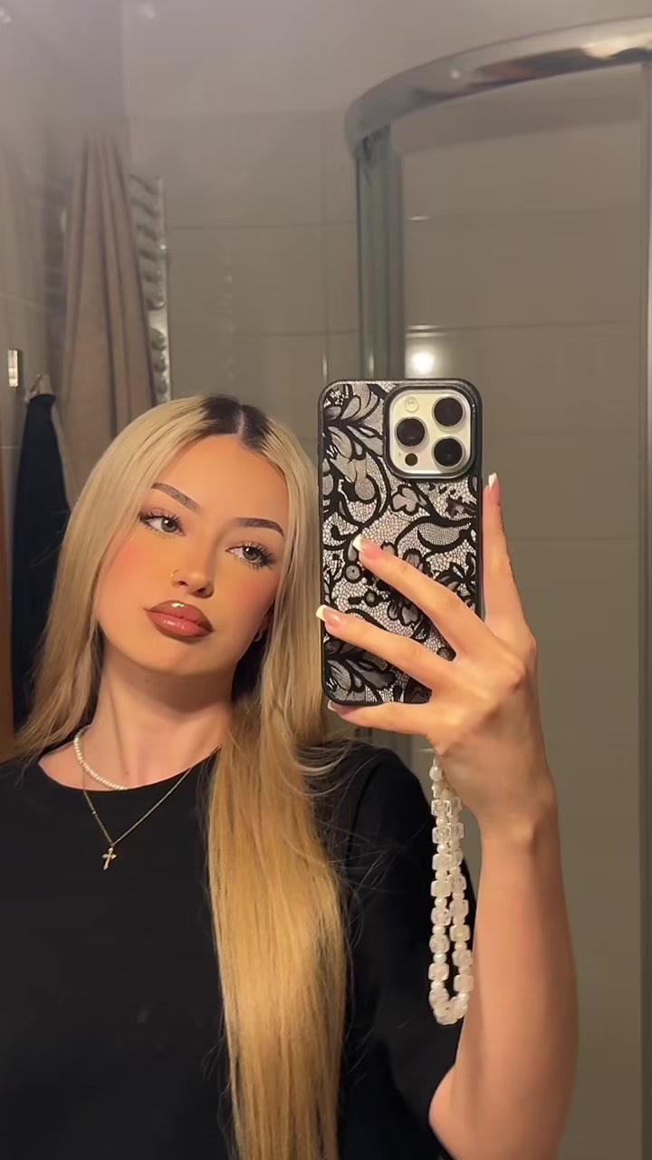@julie