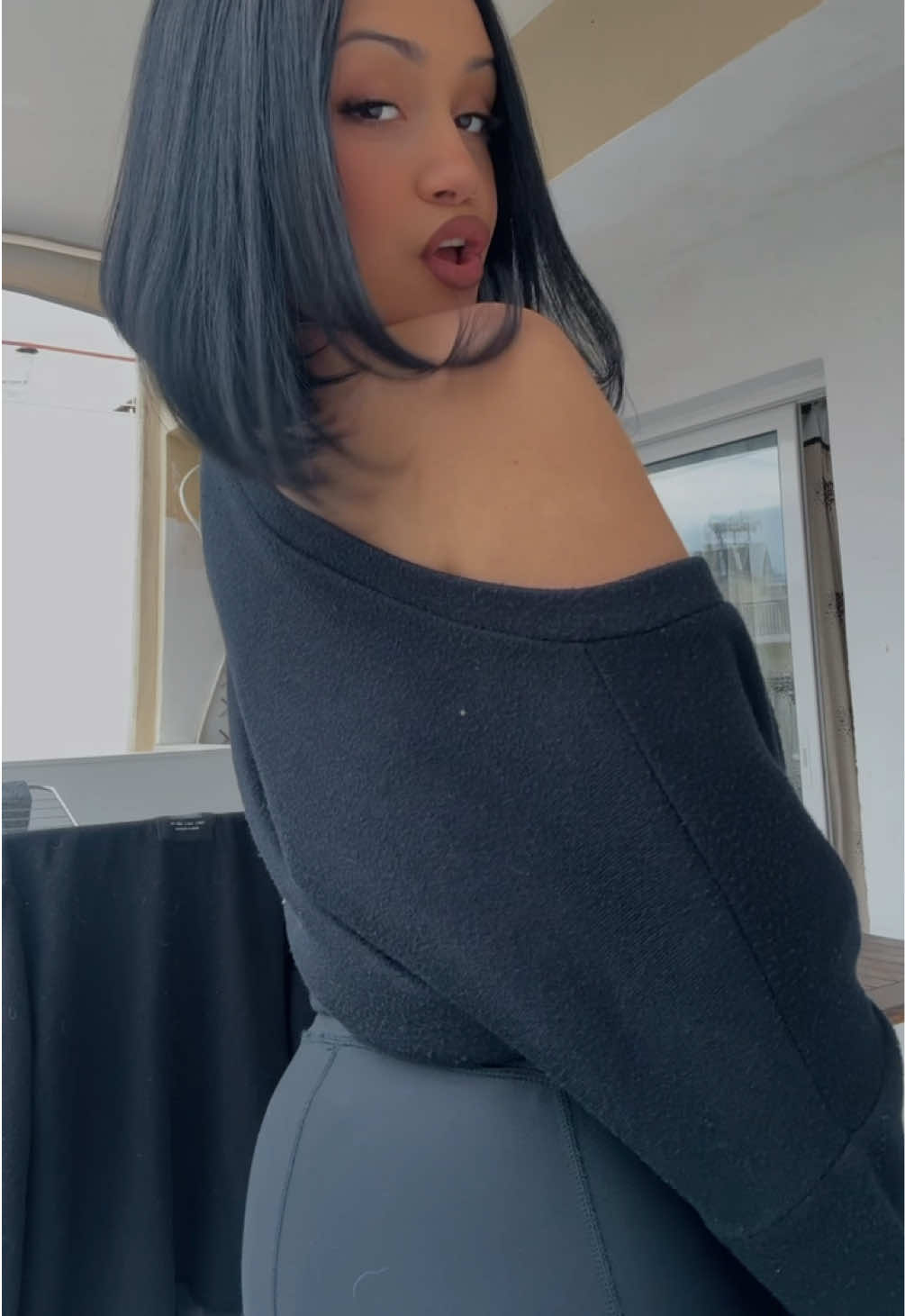 @🎭
