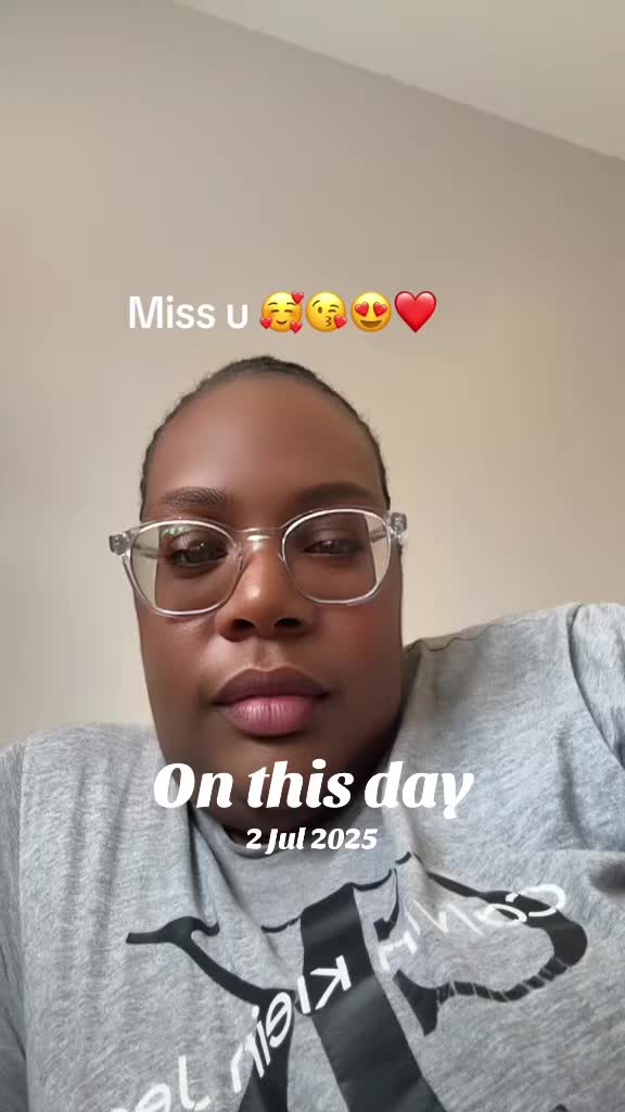 @MrsFranceskamara77
