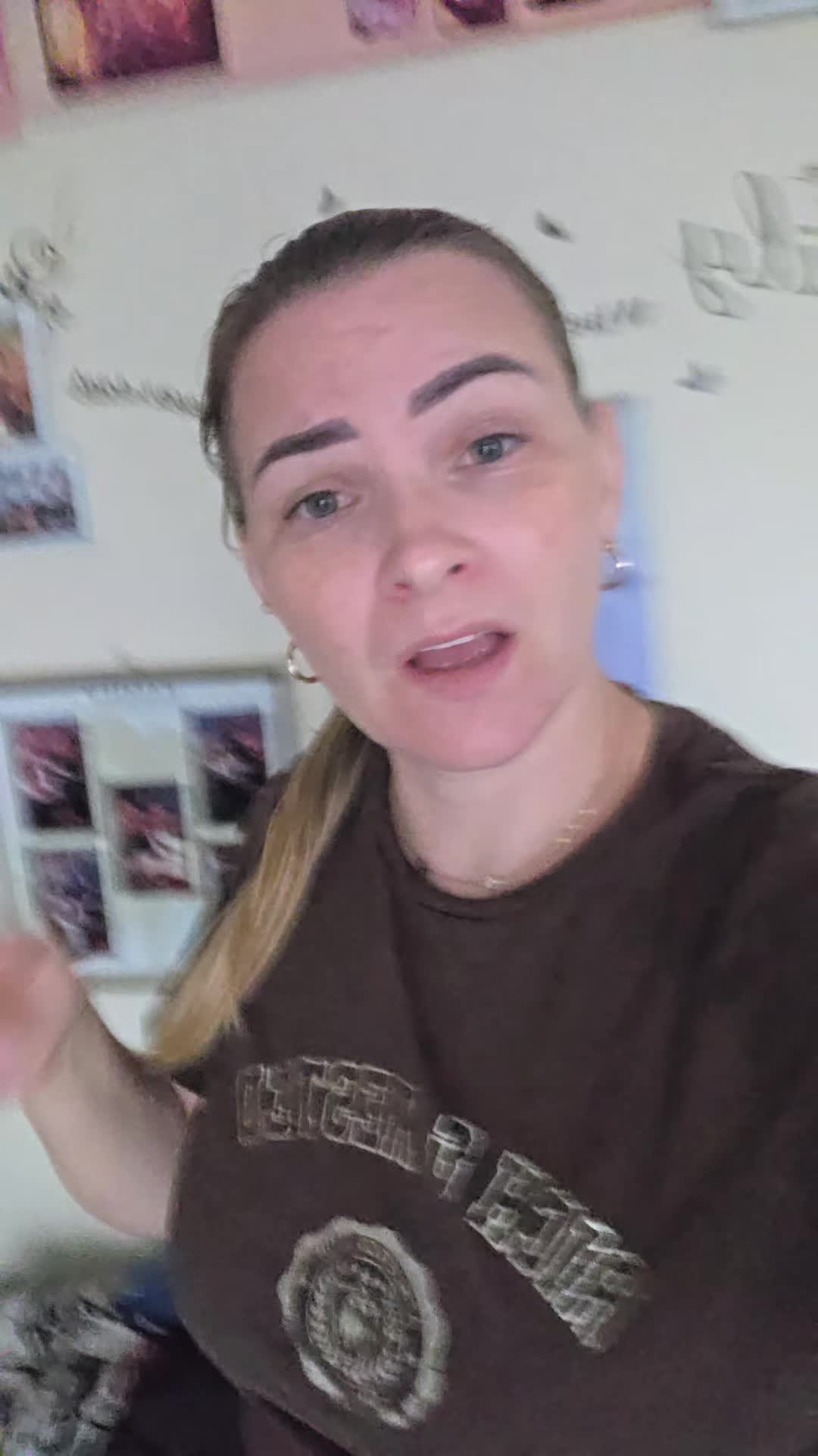 @Oana Elena