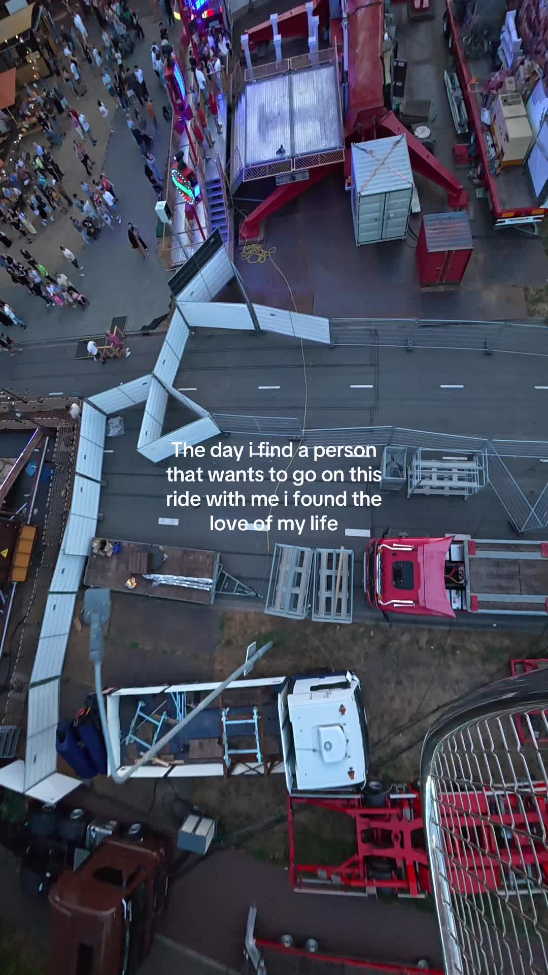 @KermisRidesNL