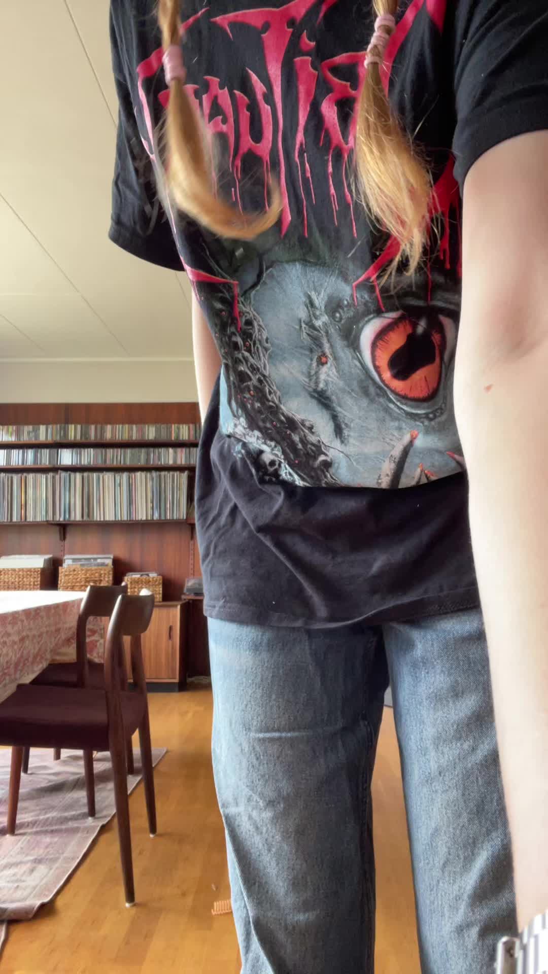 @Embla 🧟♀️