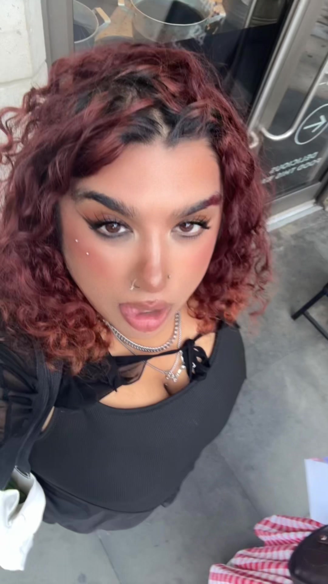 @Maalaxh