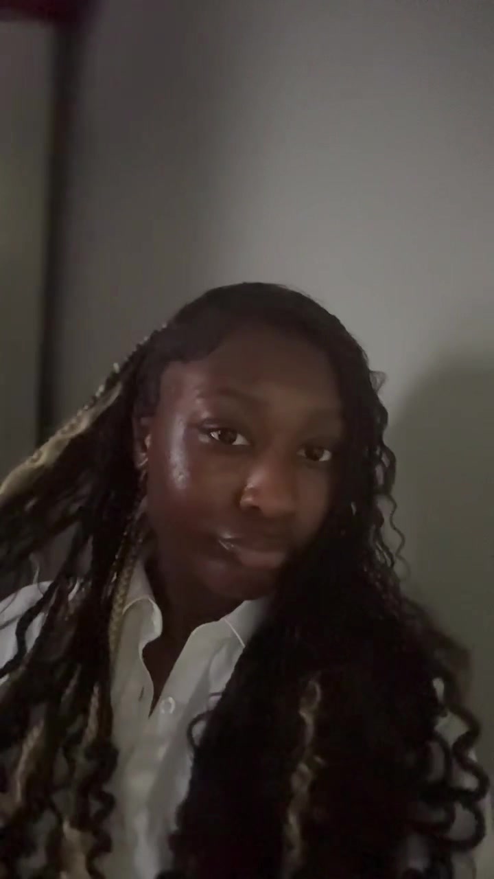 @àdorêjayè ᥫ᭡’.