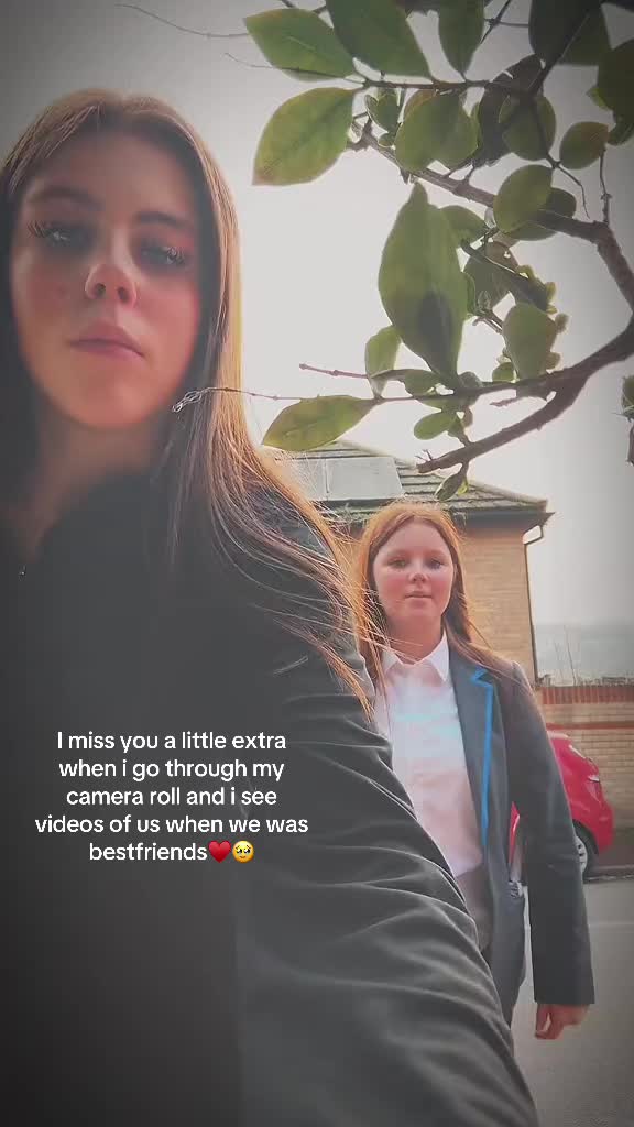 @𝐥𝐢𝐥𝐬🫶🏼x