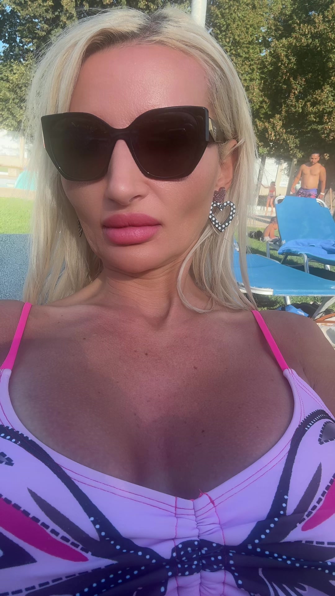 @Akyam