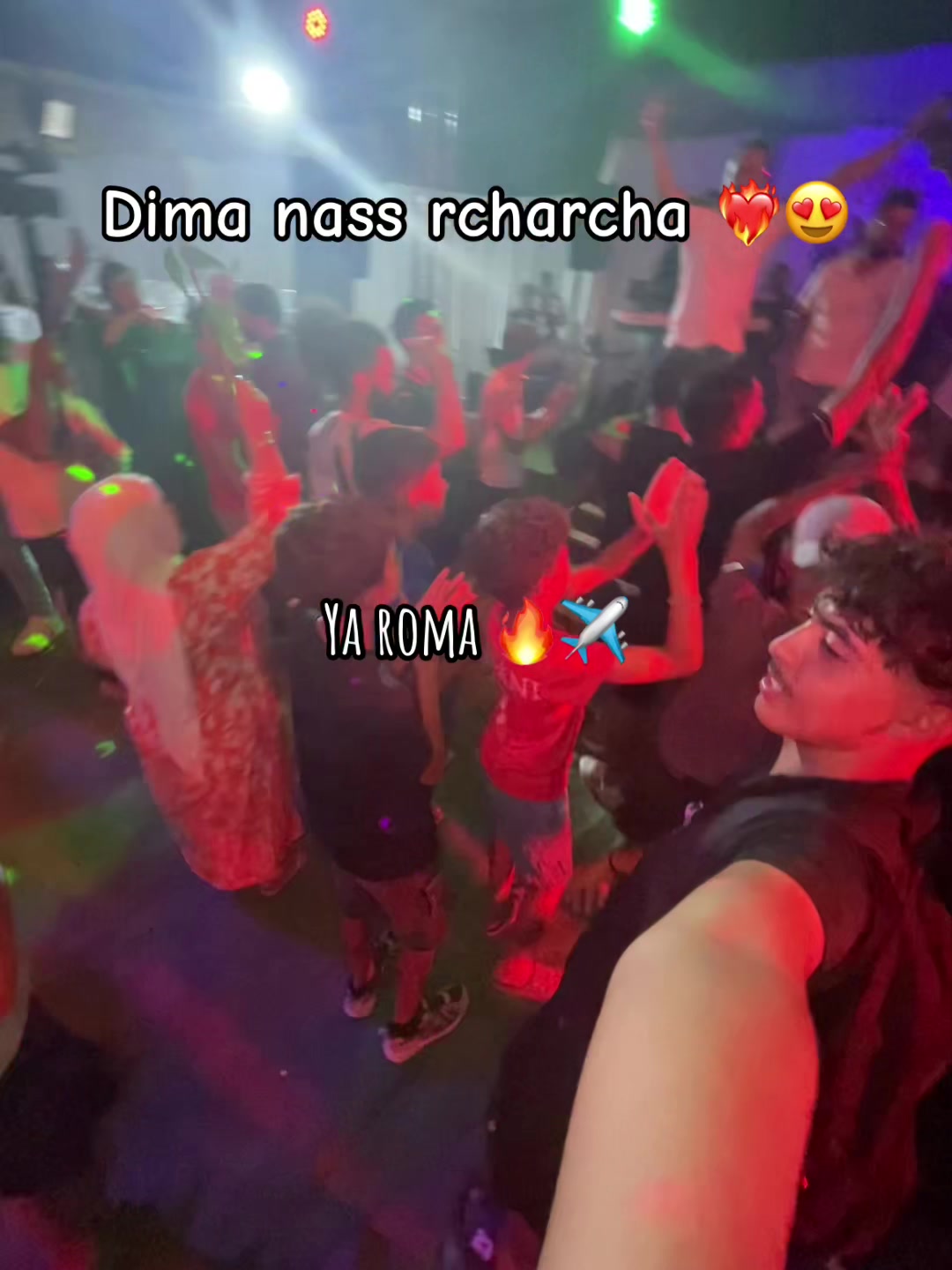 @«