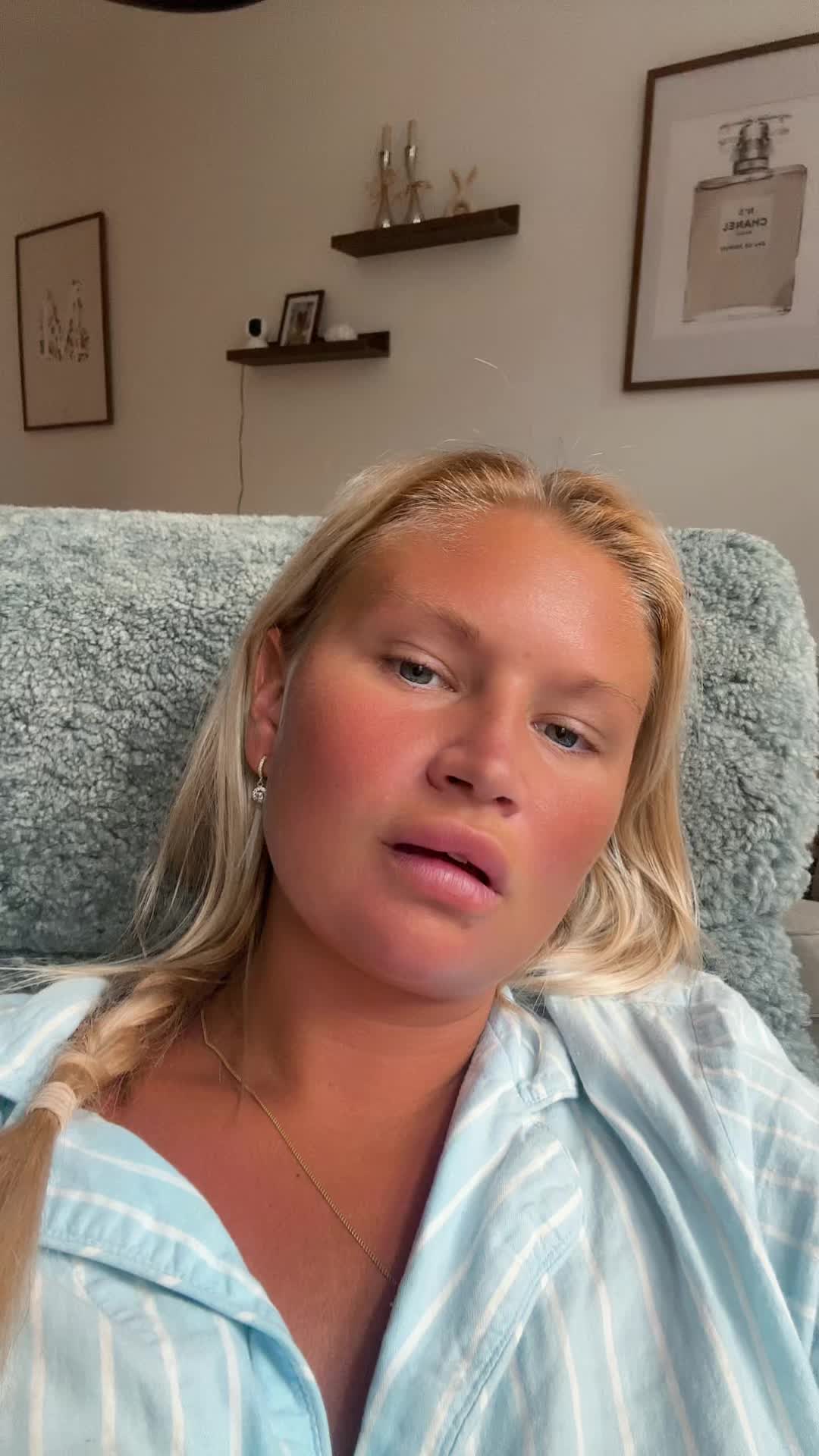 @Julka 🧸🥥🤎