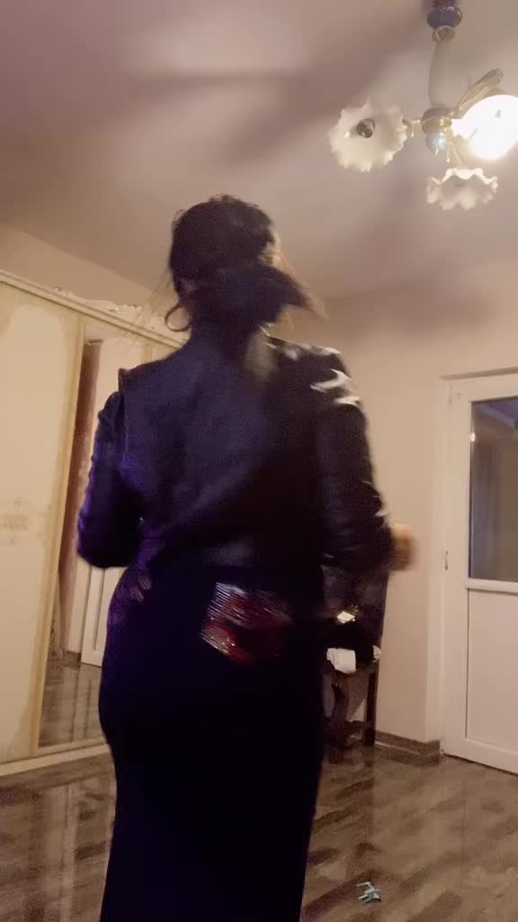 @Elysa
