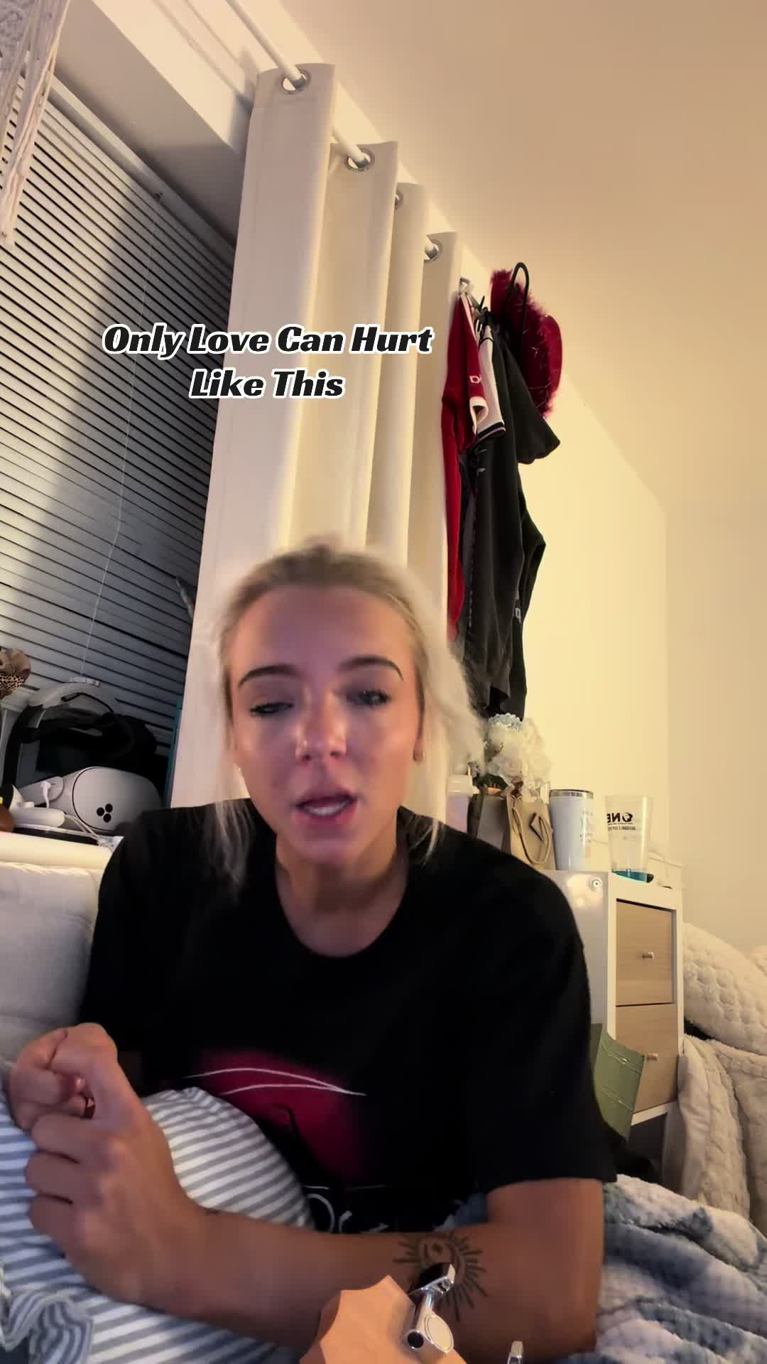 @kelsventre