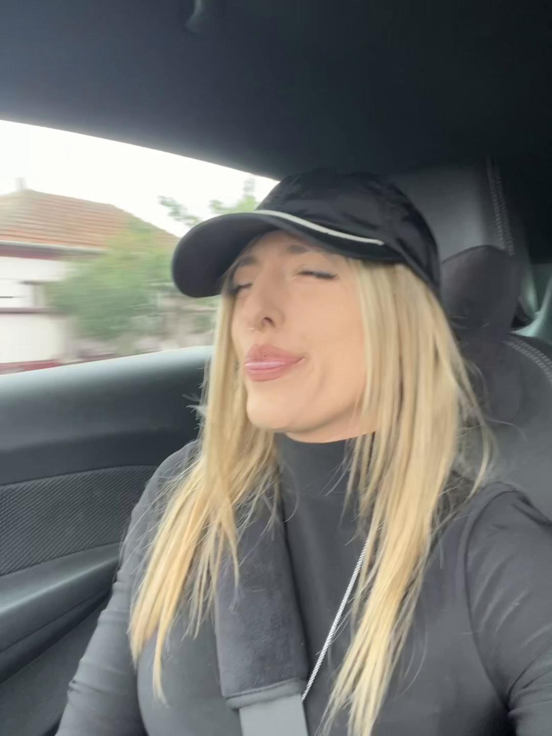 @DOMY
