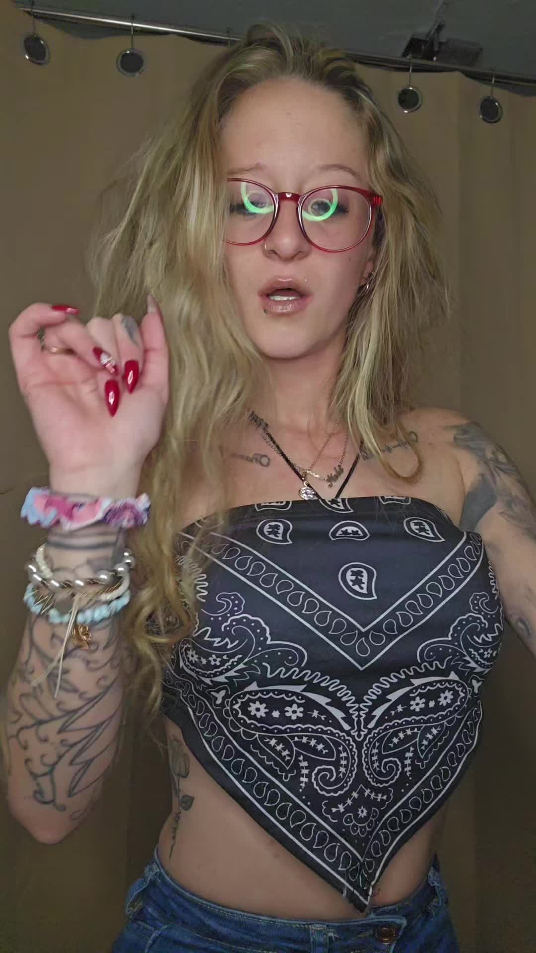 @jenni