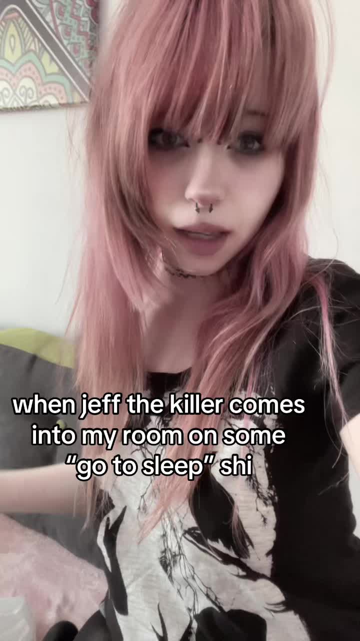 @Kat ⋆🐾&deg;