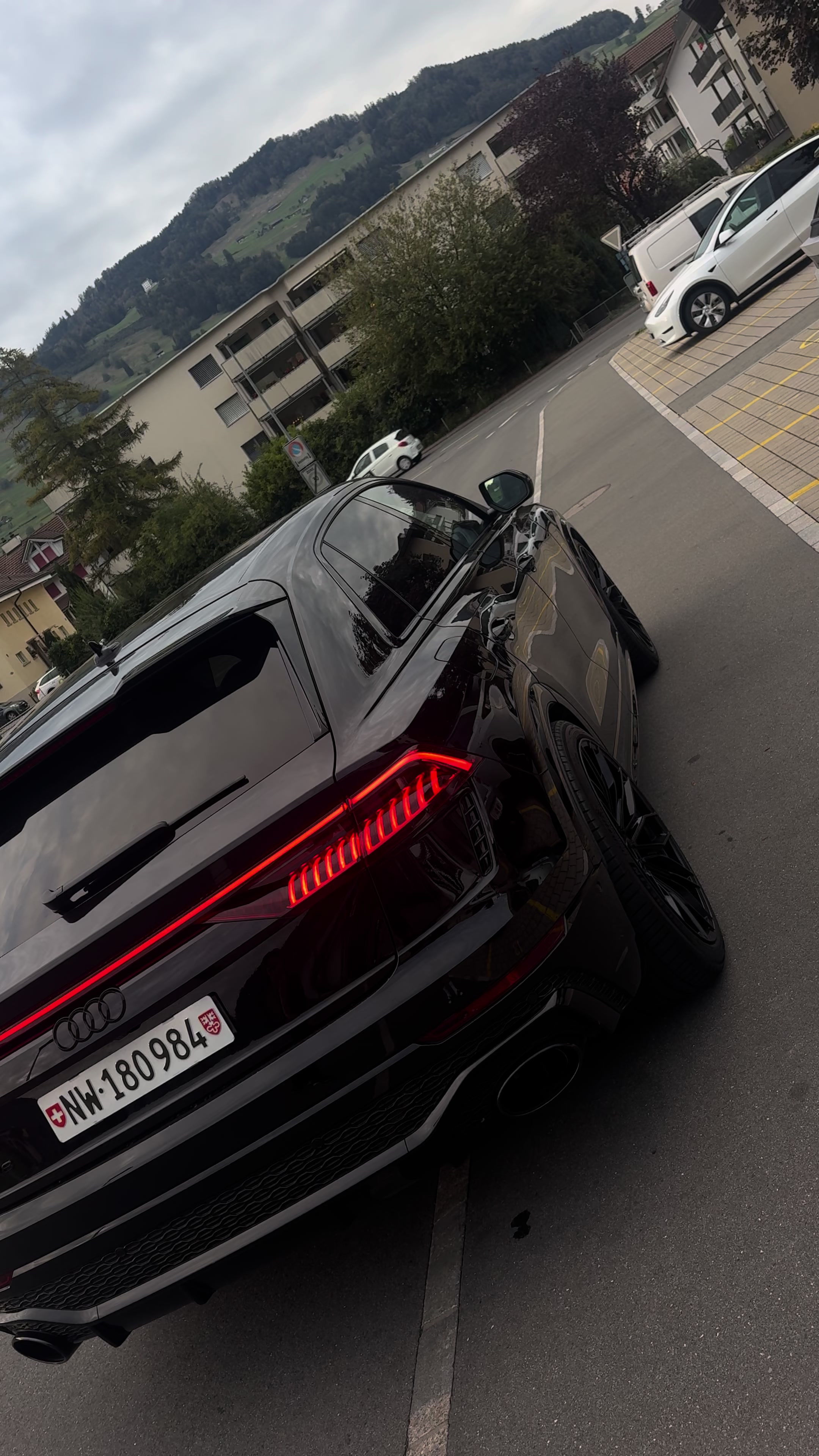@Black_RSQ8