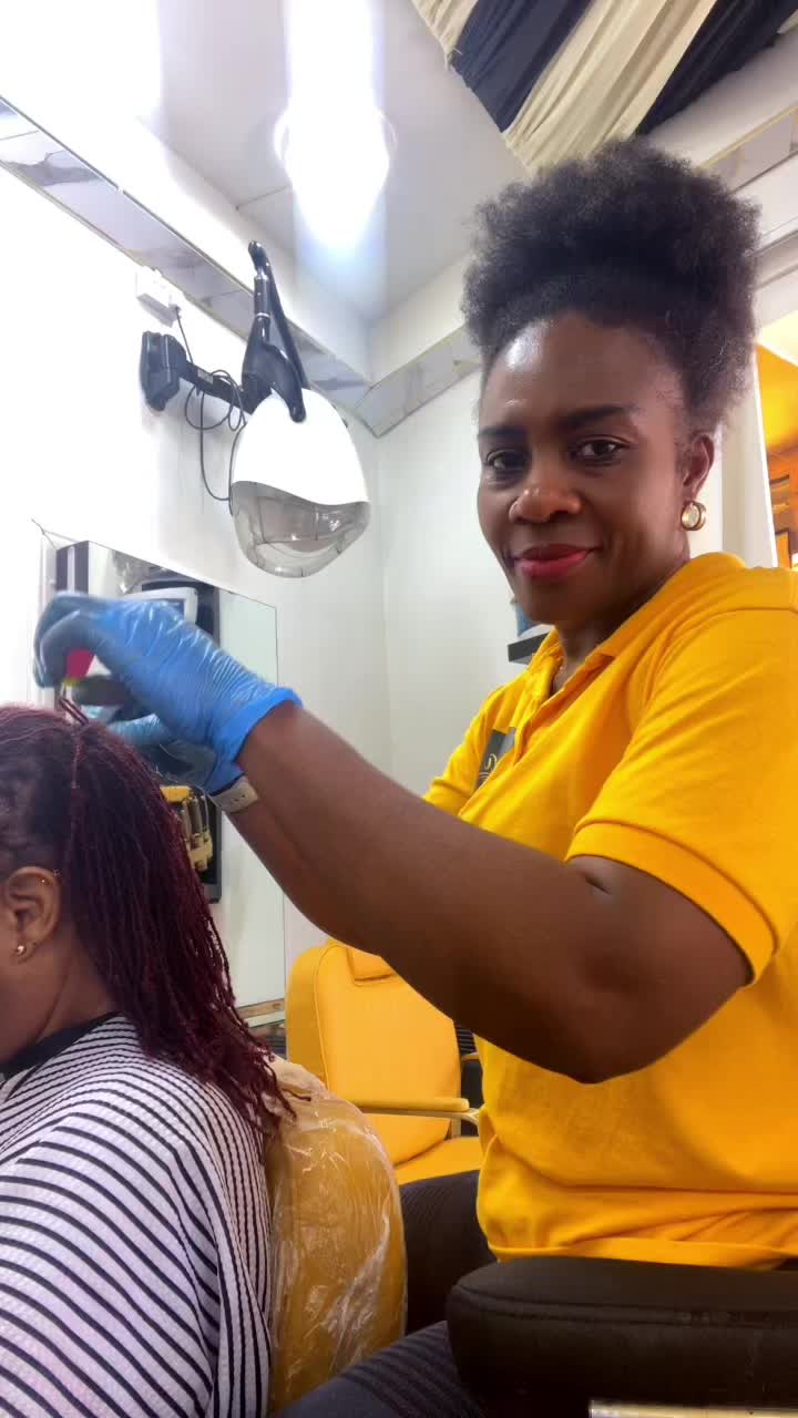 @Hajira hair