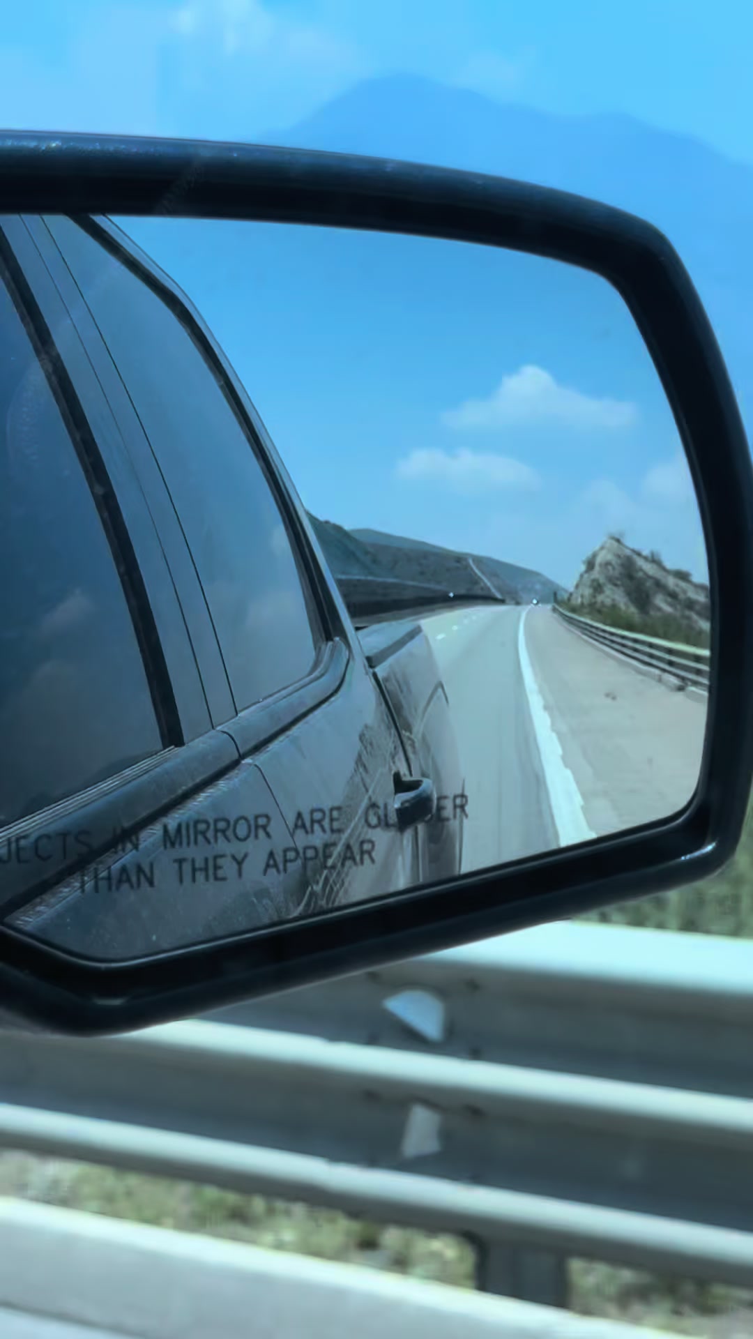 @Zurda