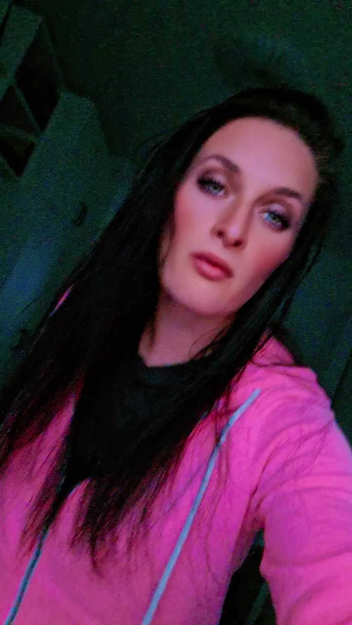 @Jessi_❤️🔥