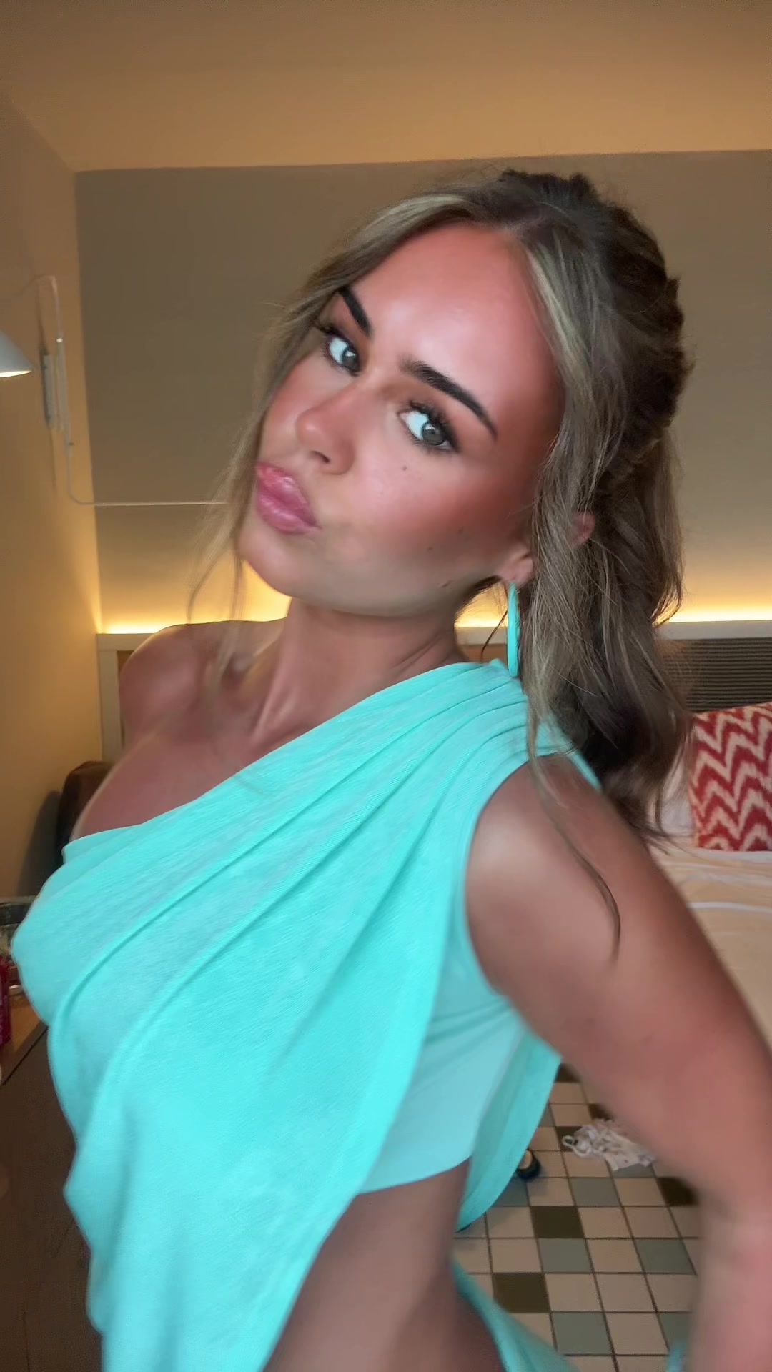 @Lara ♡