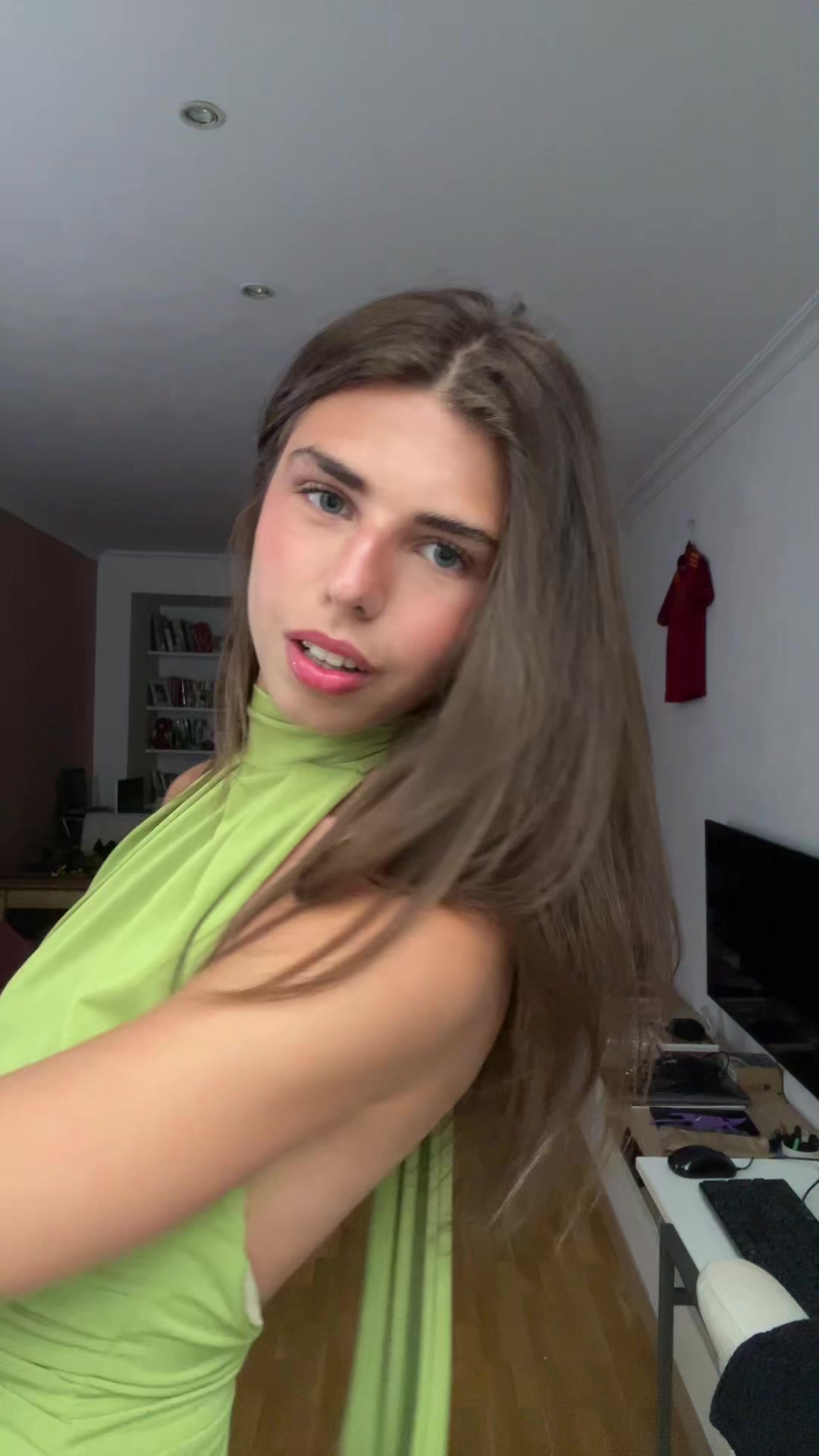 @Alex Izuzquiza
