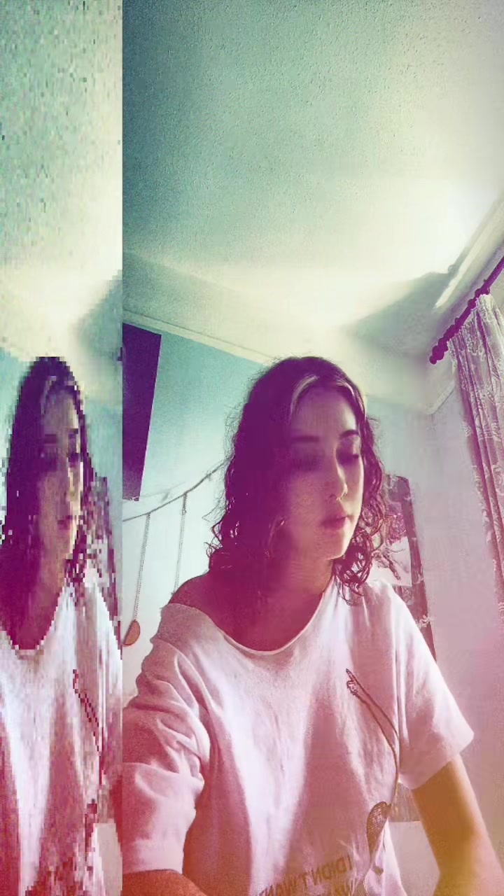 @xbeccililyx