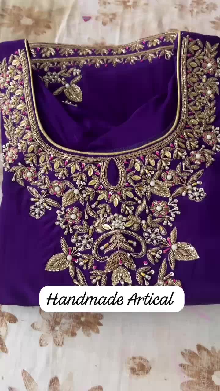 @ਲਿਬਾਸ by ਕੌਰ