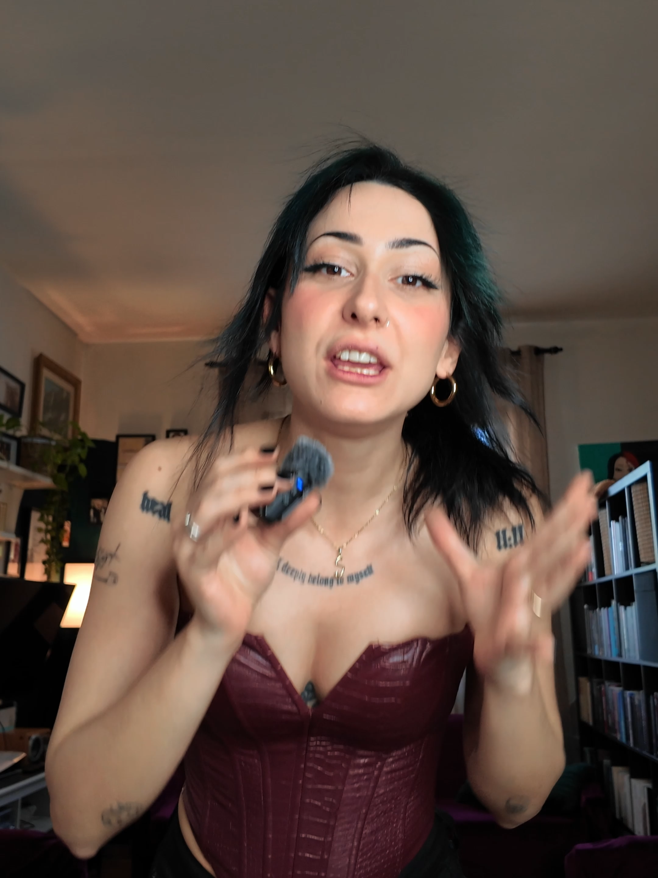 @esse non esiste ✨🖤🌶️📓