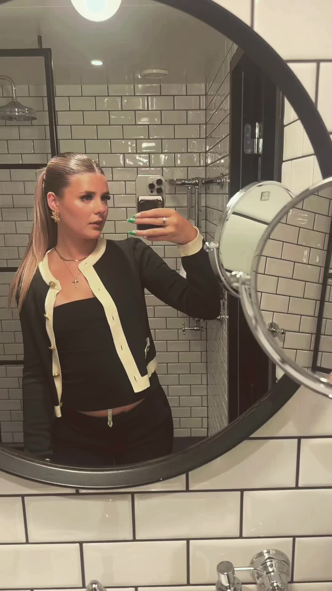 @EminaEliasson