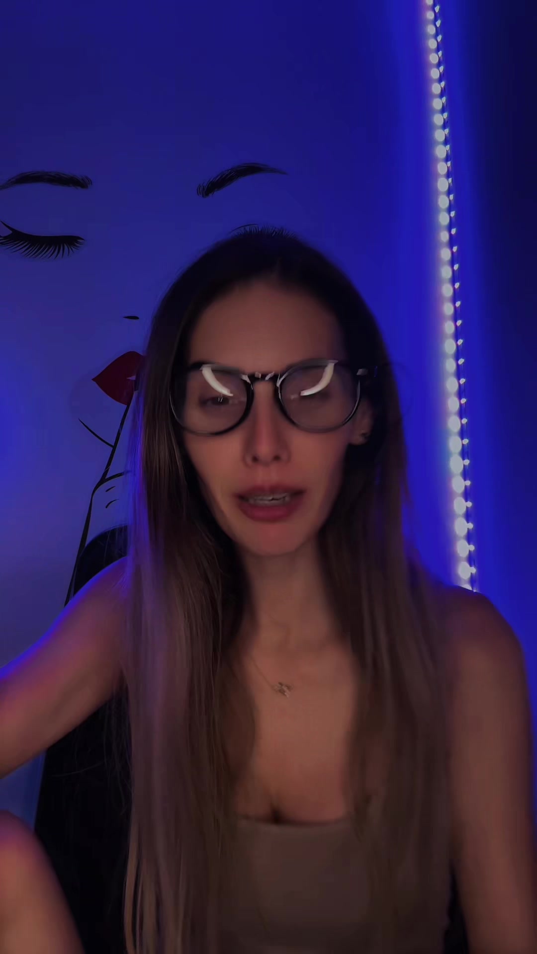 @Laura 🦔