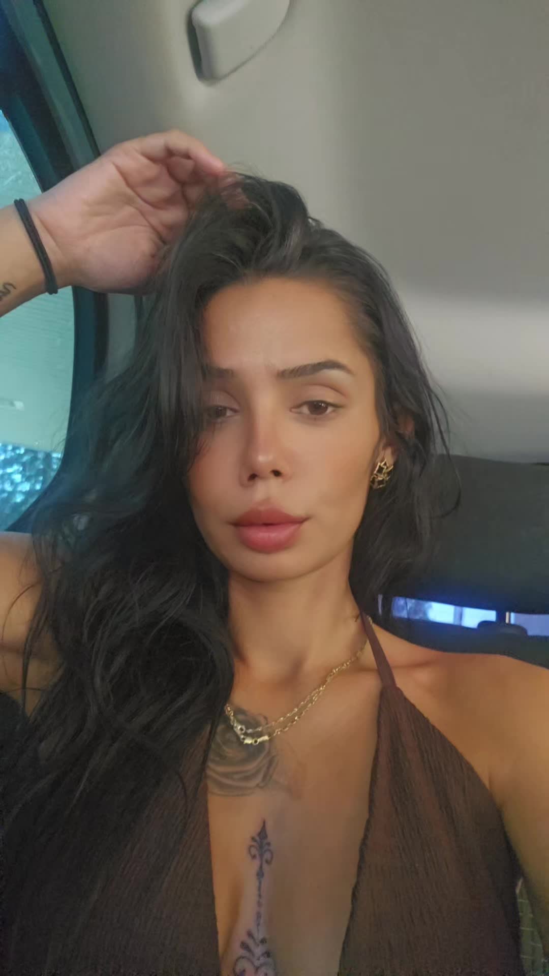 @nikoleta