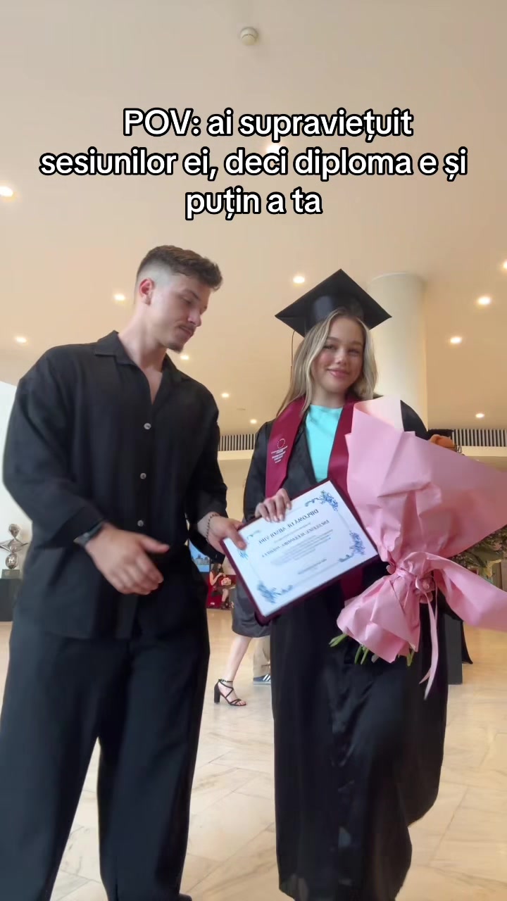 @alexandra_enculescu.