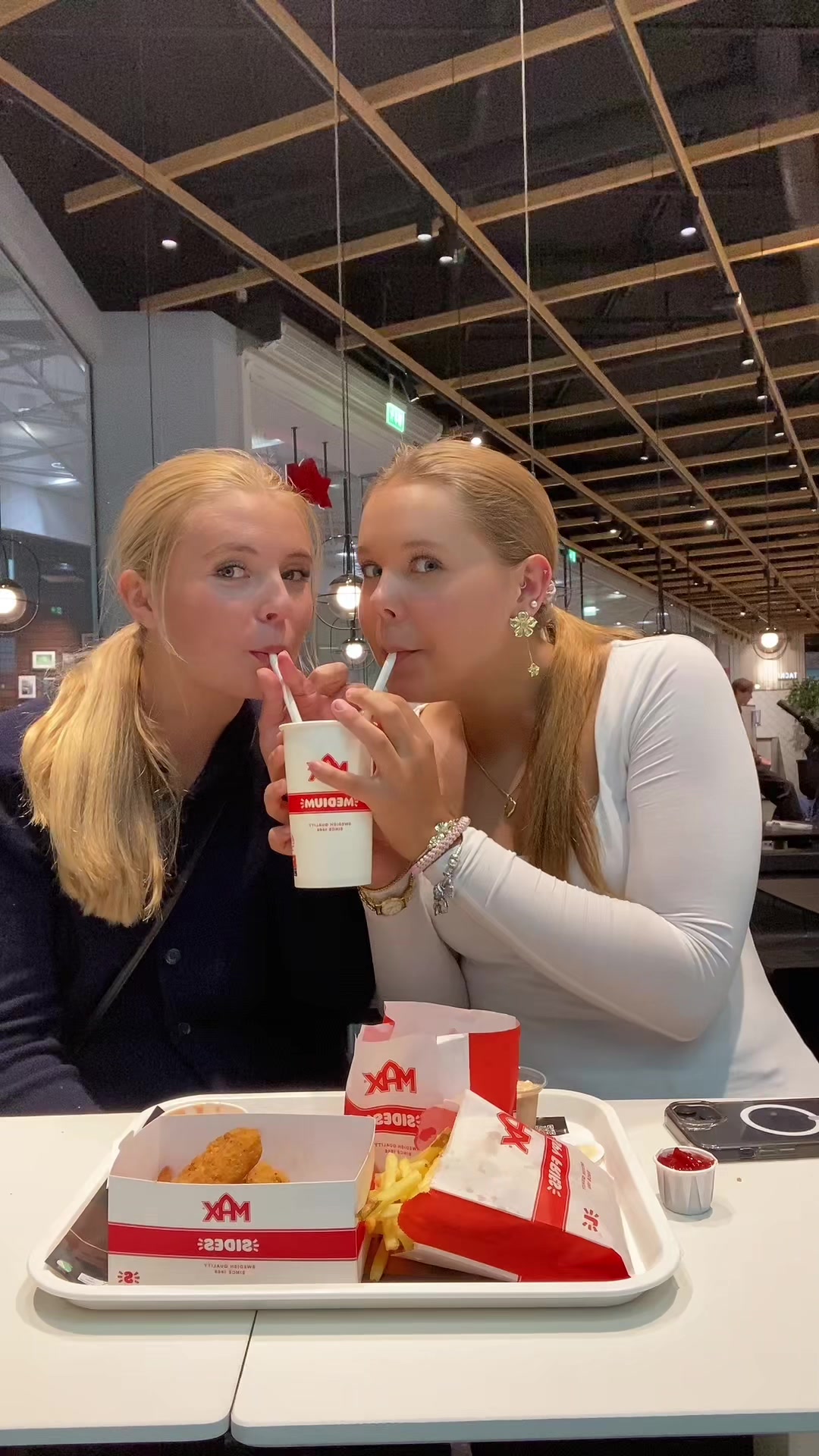@leiastenberg