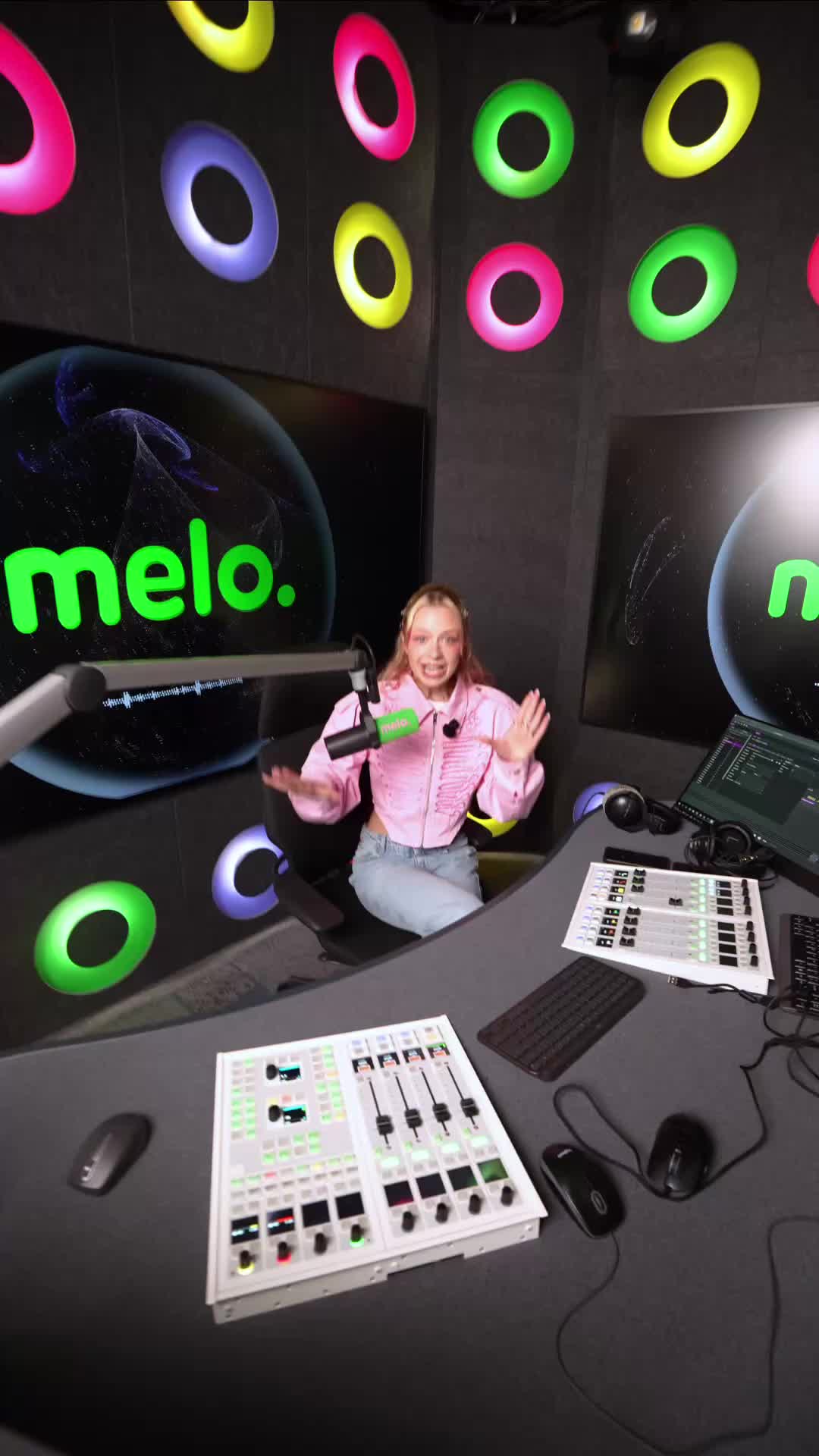 @Meloradio
