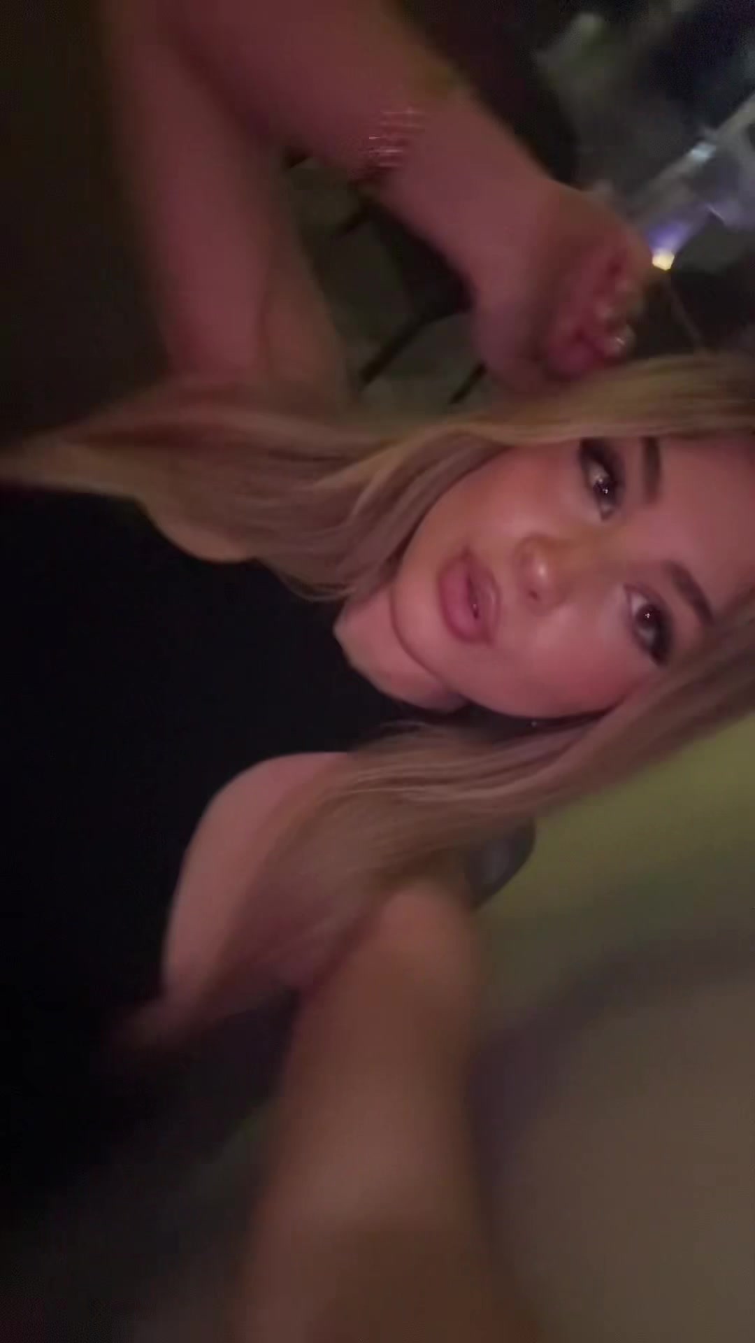 @Alexis_p