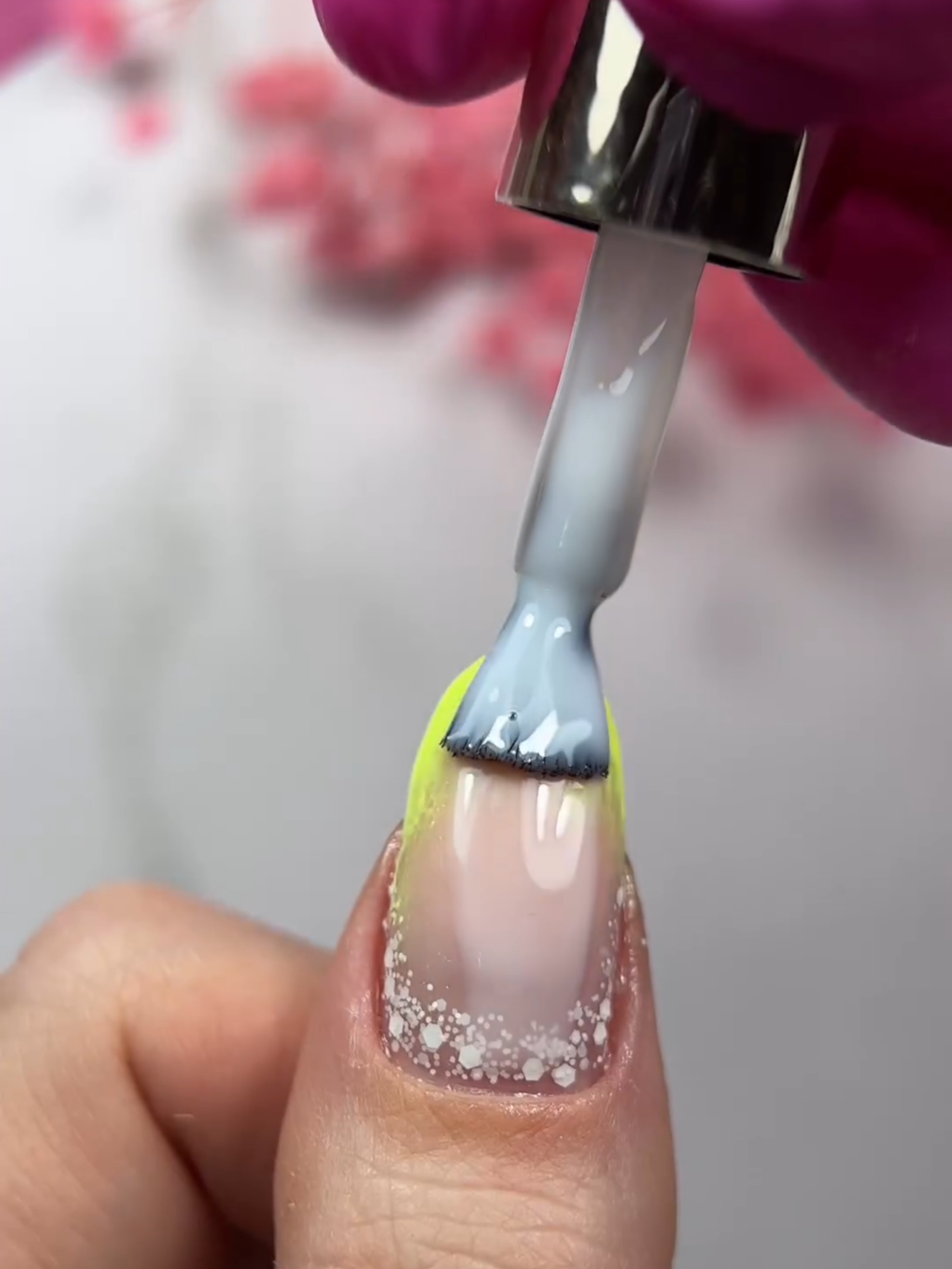 @Nails Company