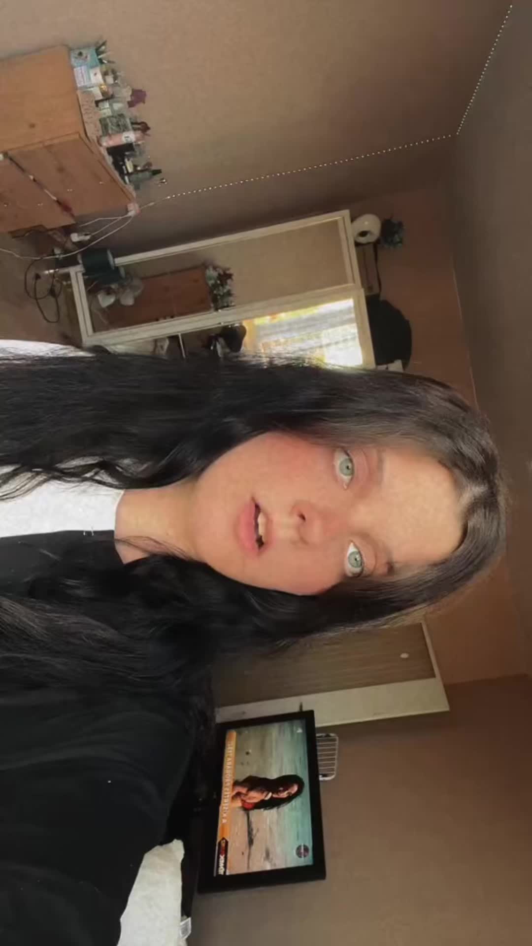 @Zsanika😈🫣💞