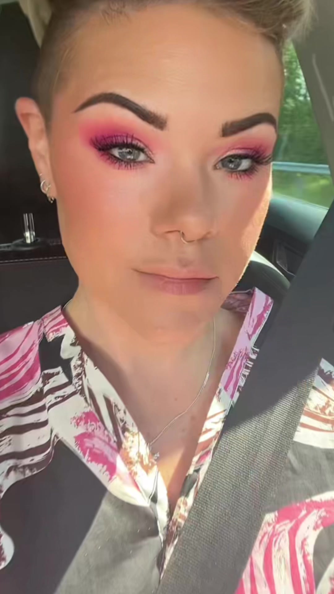 @KissandMakeupByLotta