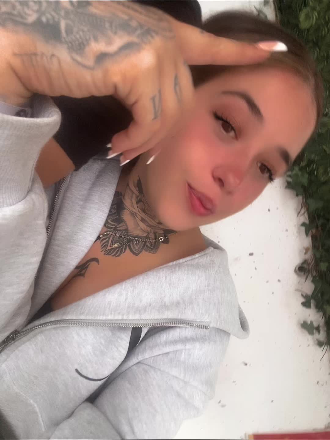 @babythepack🦦