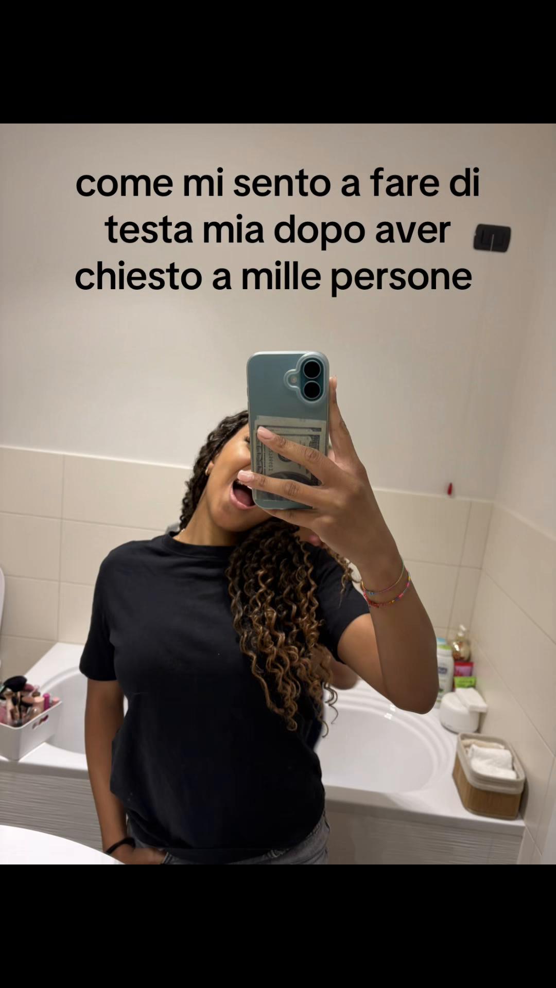 @👑