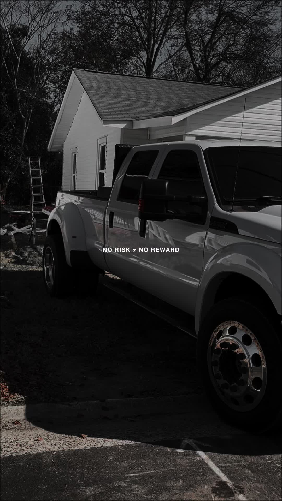 @R&M Roofing construction LLC