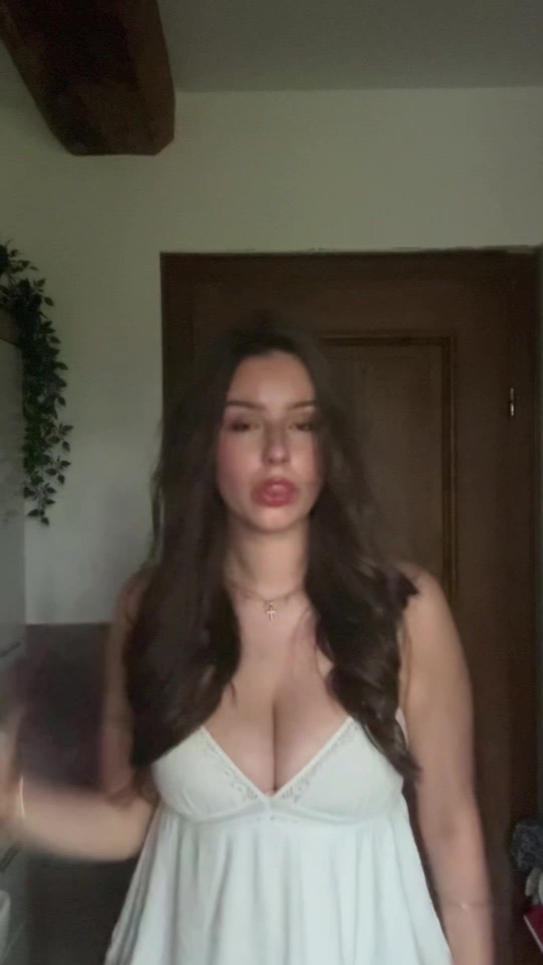 @fiona