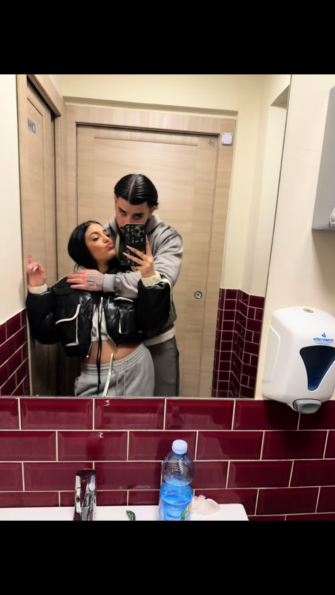@𝐅𝐏🍒