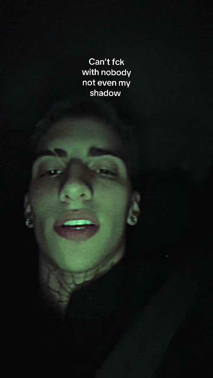 @Tsomis