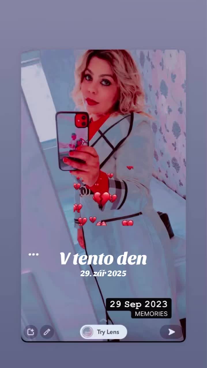 @🇨🇿 lavita lola 🥰