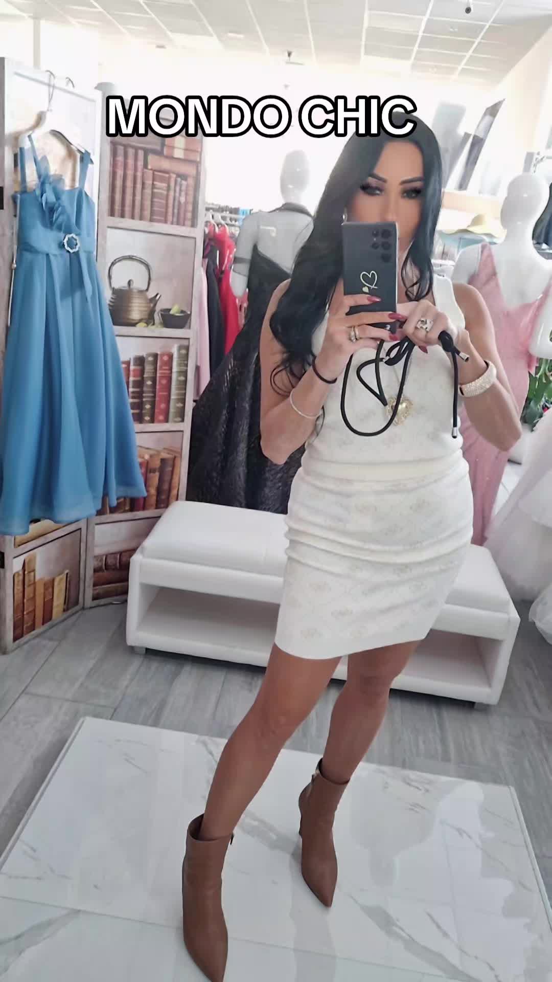 @MONDO CHIC KATIA MESSINA ❤