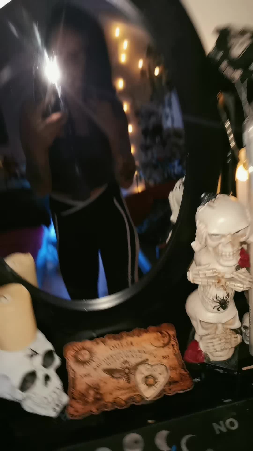 @⛧ ScHwaRzeSLeDeRLuDeR⛧
