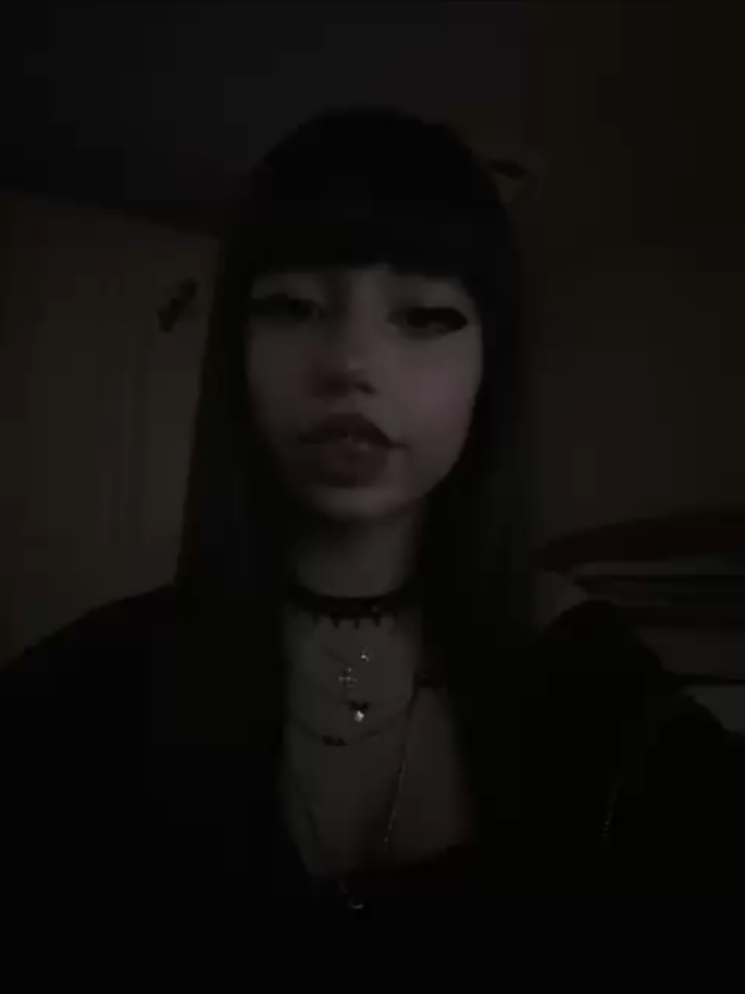 @ζออก๐ฒ๐๐๐ง๐ปโ๏ธ