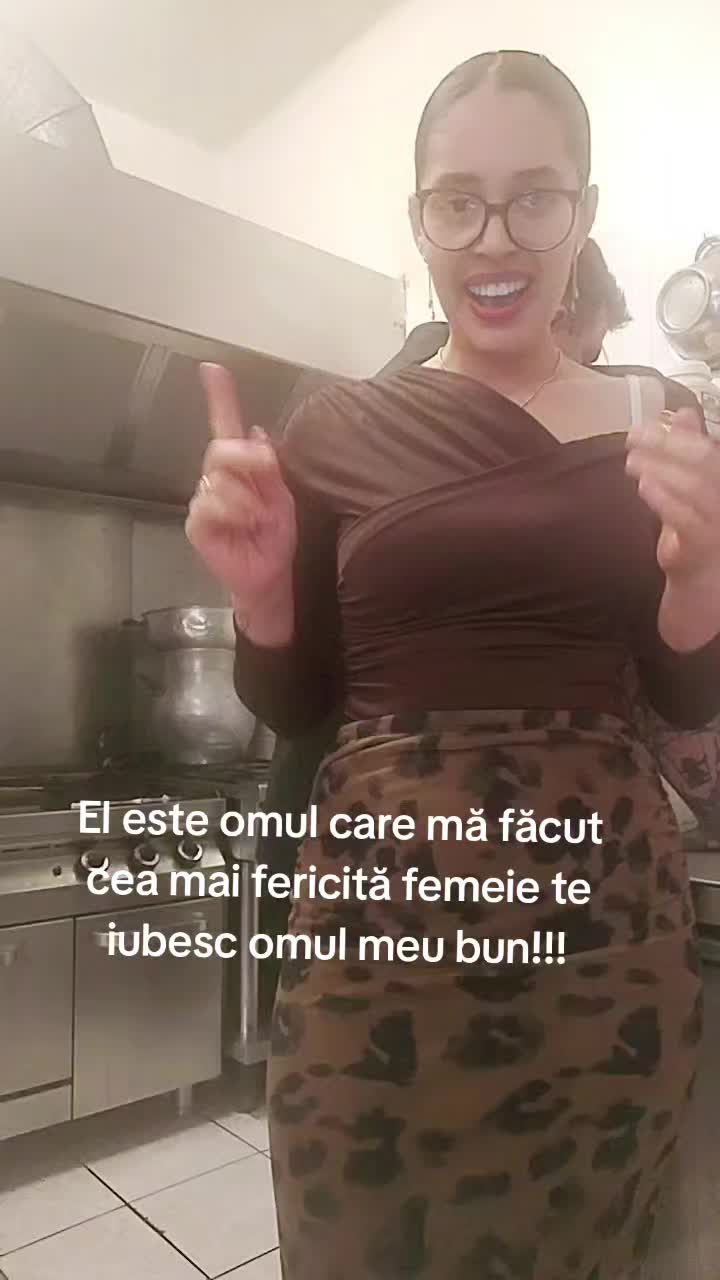 @Mari Marina
