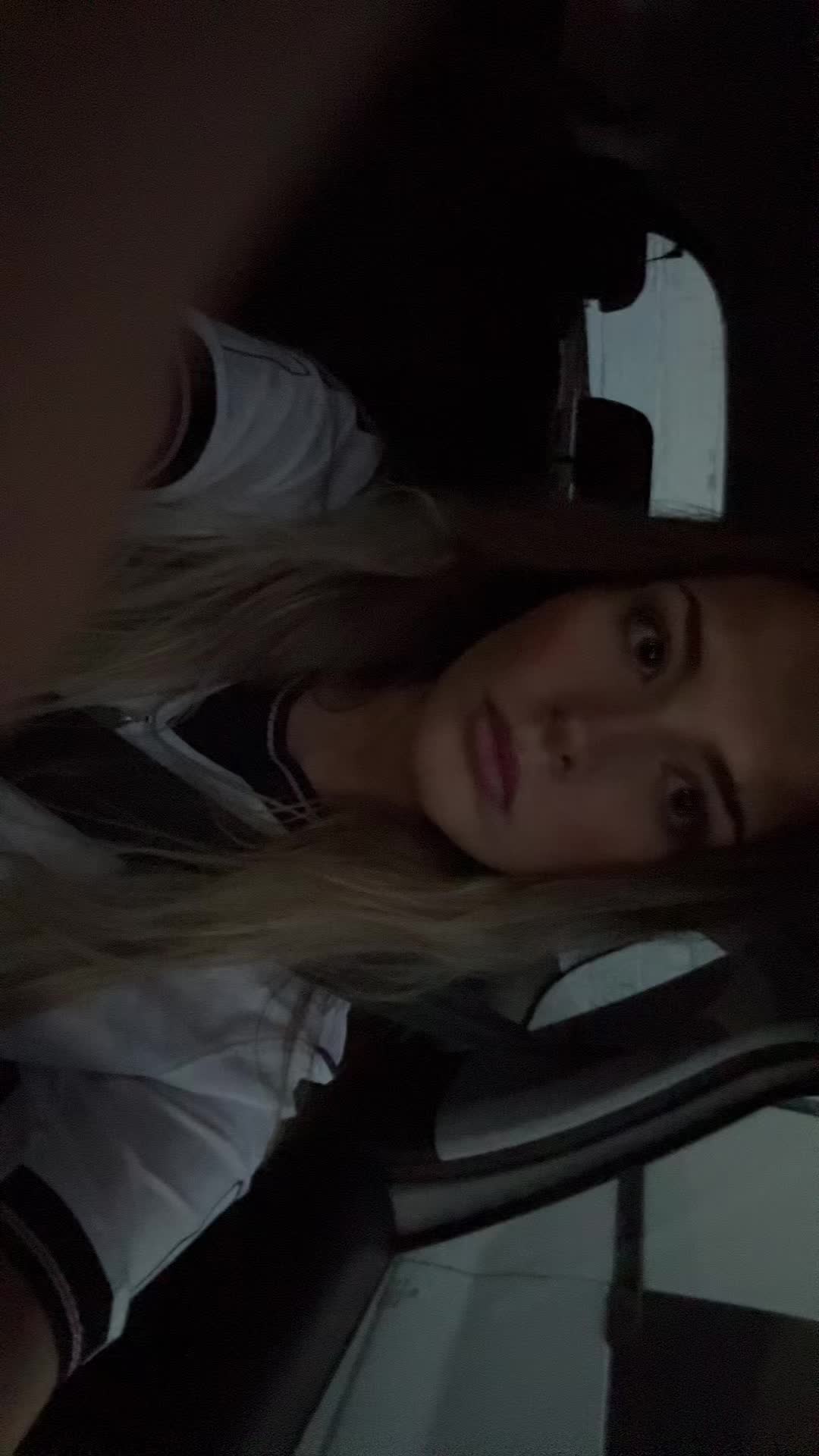 @✮Ellie✮