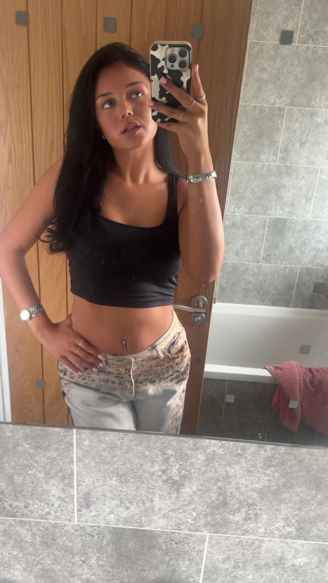 @emmi&eacute;burns