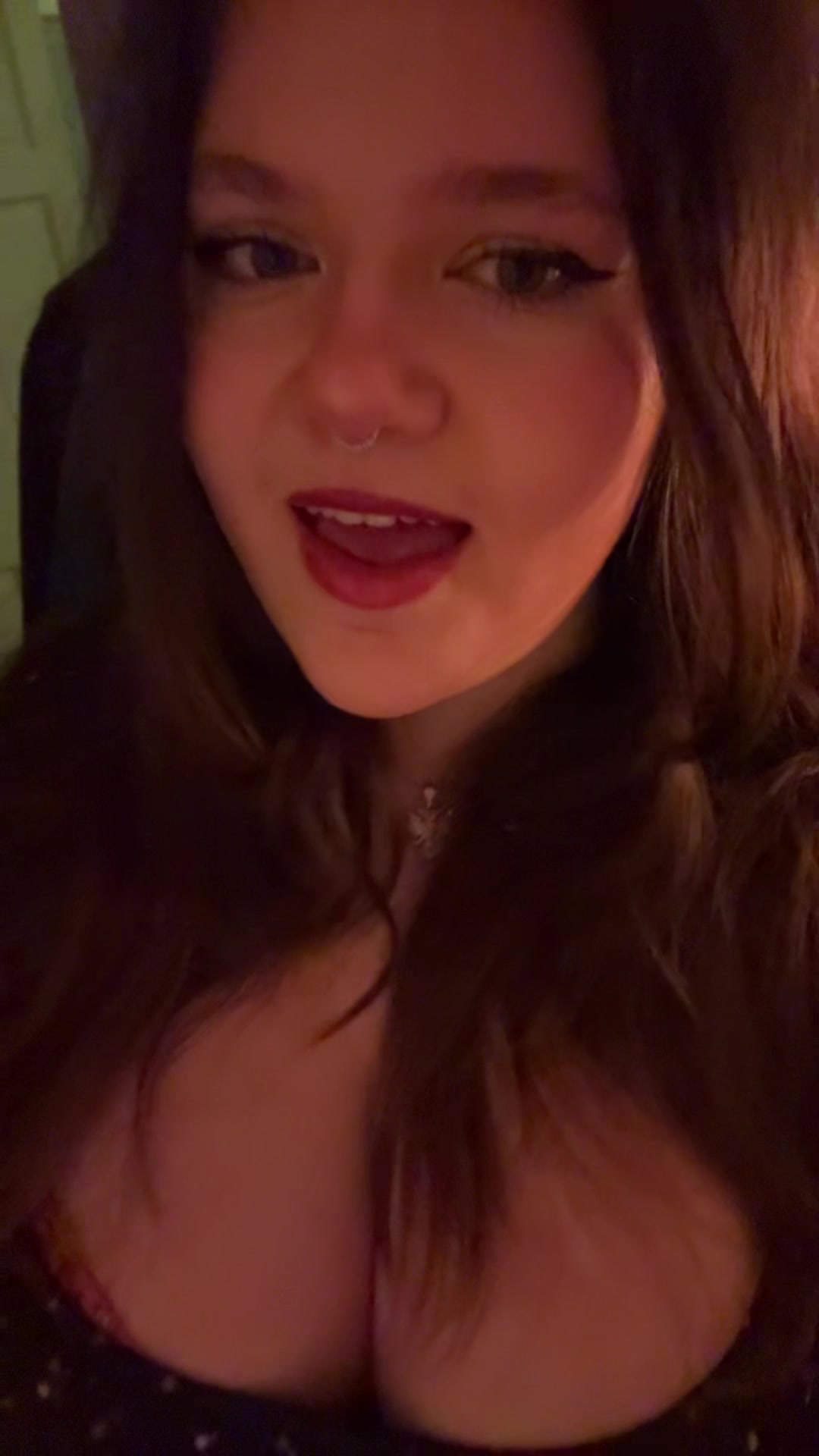 @elena🧞♀️